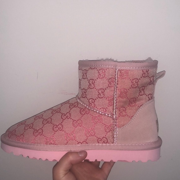 Ugg Shoes | Gucci Uggs | Color: Pink | Size: 7 | Vmv_Xoxo's Closet